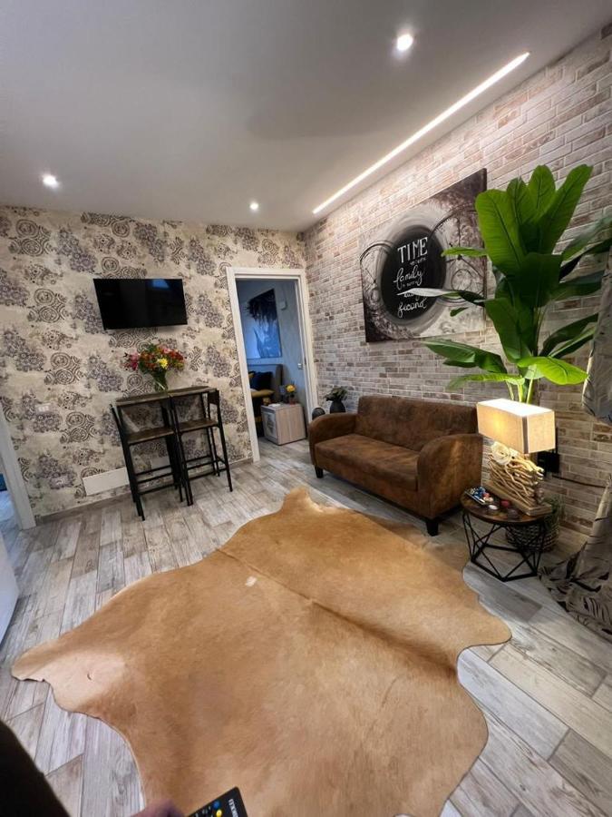 멘타나 Casa Anita 아파트 외부 사진